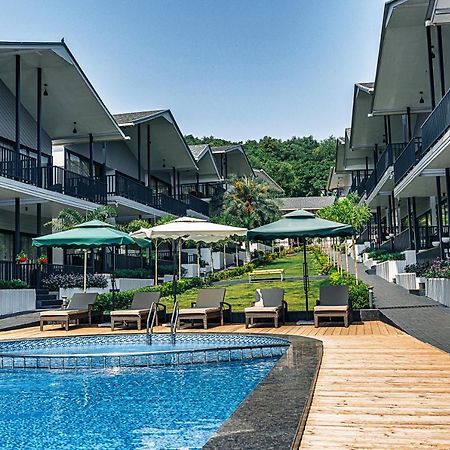 Oralia Resort Ashvem Beach ภายนอก รูปภาพ